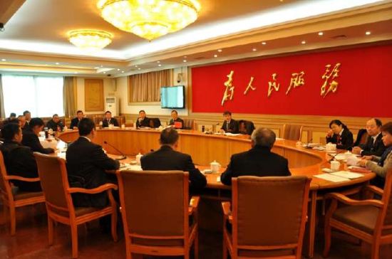 �л������е������¶�ʵʩ������ж���������ʮ���塱