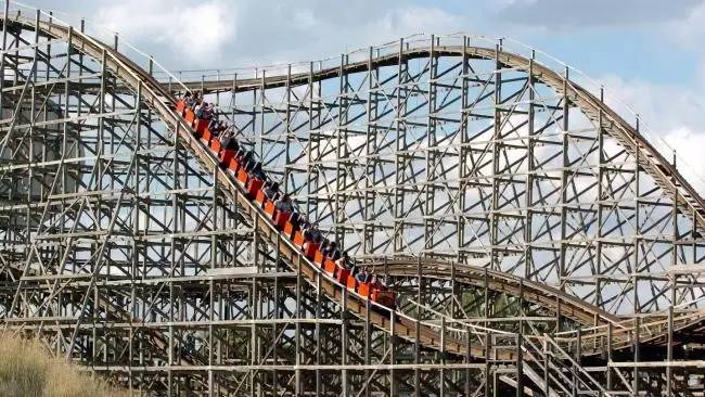 ϲ���ձ���Ϥ��Ҫ�ؽ�Wonderland��������Ϊȫ�ĵ�һ���⹫԰�������ٷ�ȥ�ƽ𺣰���~~