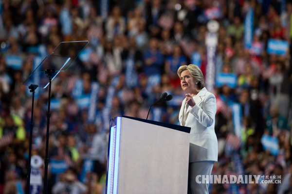 �����հ�ʾ��ɱϣ��� ϣ����ǿ�ƻ�Ӧ���㲻�䵱��ͳ