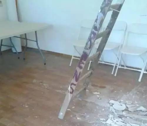 ���ģ���Լ���˻᳡�����ֲ���ը�����޴�������û��٣��й��ӱ���ǹ����...�����Ѿ�����Ҫ��ƽ�������ͺã�