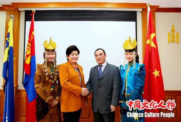 ��ɽ��ѧ�»�ѧԺ��һ��һ·���Ļ�����������ѧ