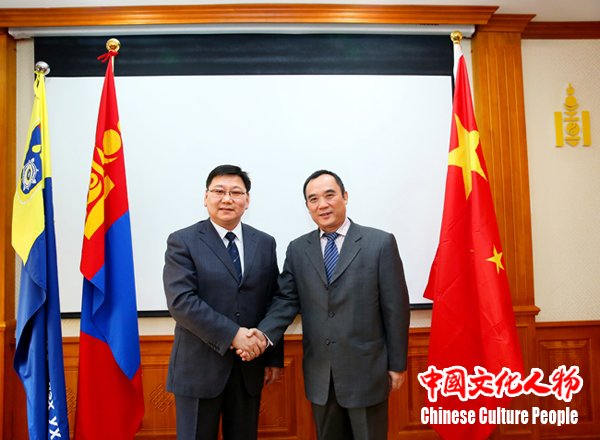 ��ɽ��ѧ�»�ѧԺ��һ��һ·���Ļ�����������ѧ