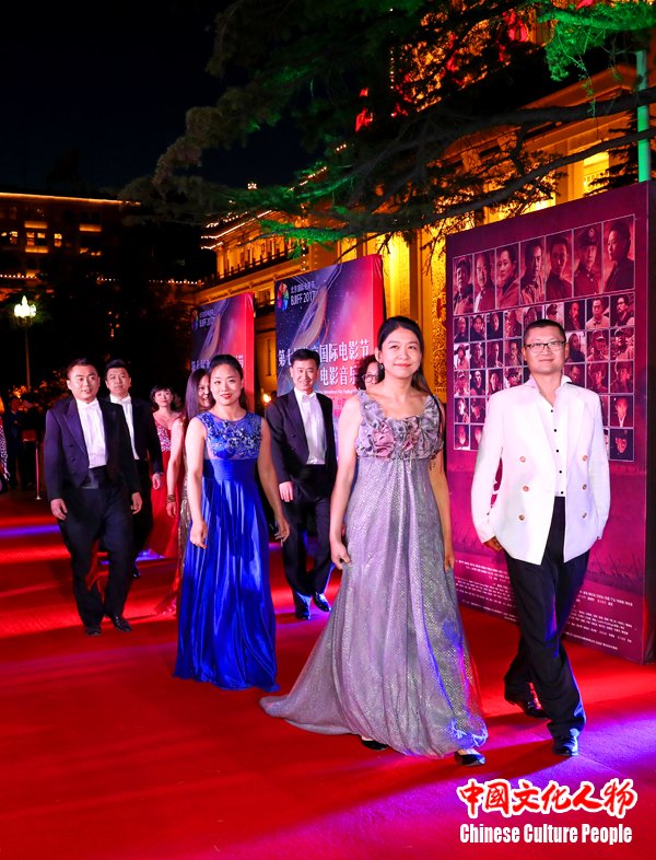 ���Ԫ��ٻ�μӵ��߽챱�����ʵ�Ӱ�����ֻ�