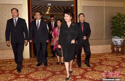 �й�����9��3�գ�����Ժ�Ȱ�������Ԯƽ��������̷�����ڱ������2017�ꡰ�Ļ��й����л����������������帺������ѵ��Ħ�š�һ�С� ��������� ���� ��