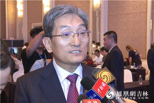 ʷ����ǿ���פ��ʹ���߽�����_���仯�ٺ���