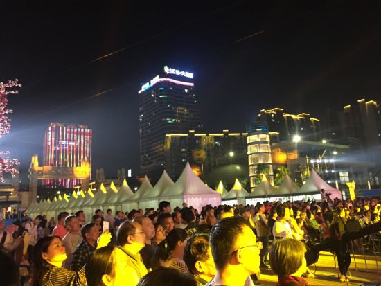 2019�й��ȶ������ţ����Ȼ��˼��껪��ʽ��Ļ