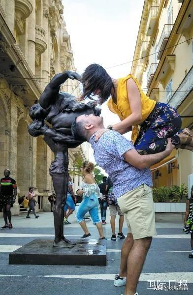 ��δ�����ȴ������ʶ���й��Ļ���ר�ⱨ������ɹŰ͹�����չ