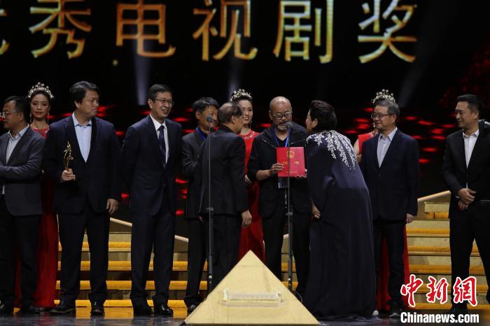 ͼΪ�佱�����ֳ��� �����콱�����ǹ⽱���佱�����������Ĺ�ͼ ��