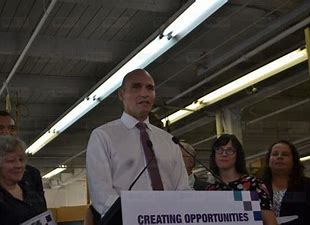 OIP (2).jpg OIP (2).jpg