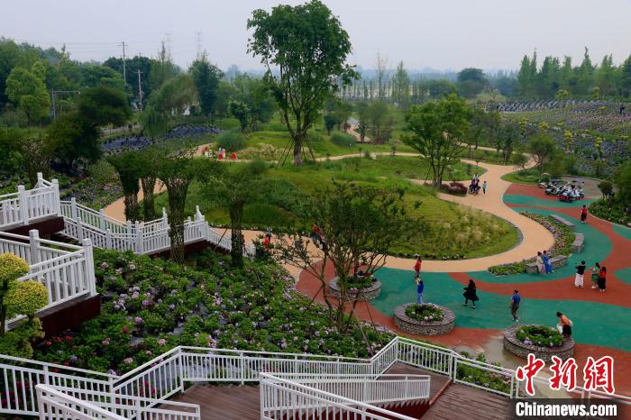 �ο���³��̲ʪ�ع�԰�����档������ ��