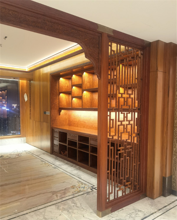 �����ǣ����ĳ�׳־_�ǻ�ҫ���캣��