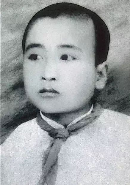 �����ݸ���50��ǰ�������£�80����������ڴ��촫�棡�����ճɣ�����Ϊ����ʫ���顢������������������