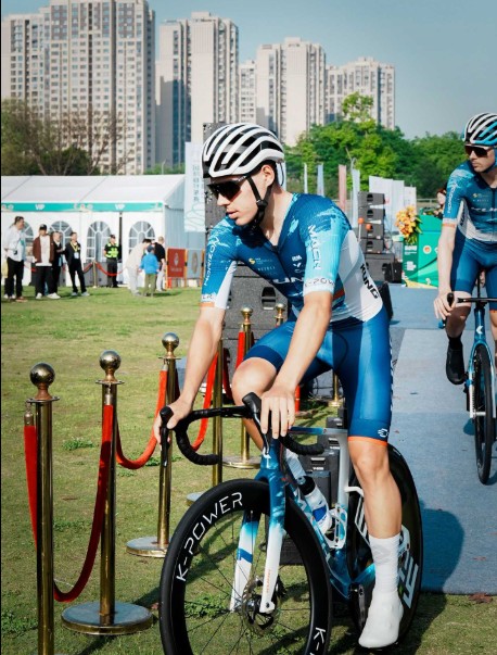 QQ20260419-231728.jpg